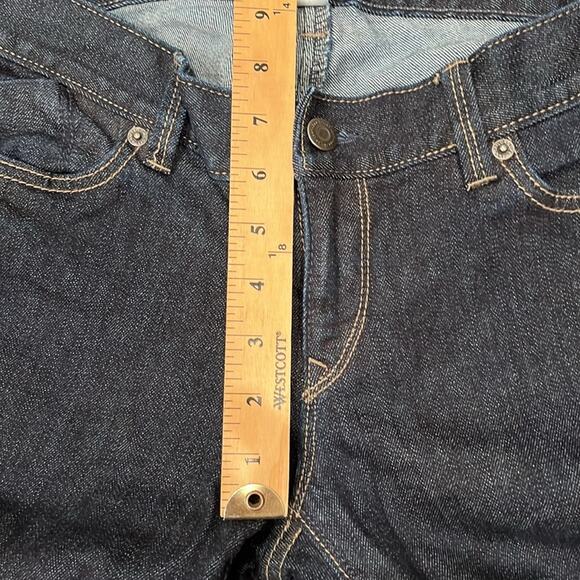 Ann Taylor LOFT Women's Low Rise Modern Flare Jean Dark Wash Size 8 - Picture 8 of 12
